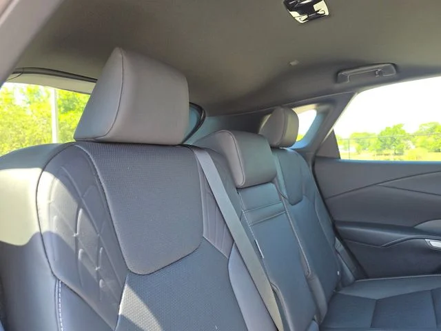 New 2026 Eminent White Pearl Lexus PREMIUM PLUS image 14