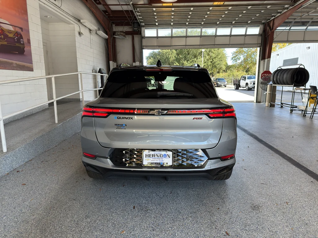 2026 Chevrolet Equinox EV RS - Photo 27