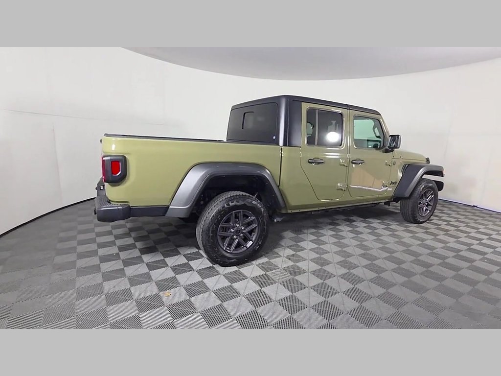Used 2026 41 Jeep Sport S image 39