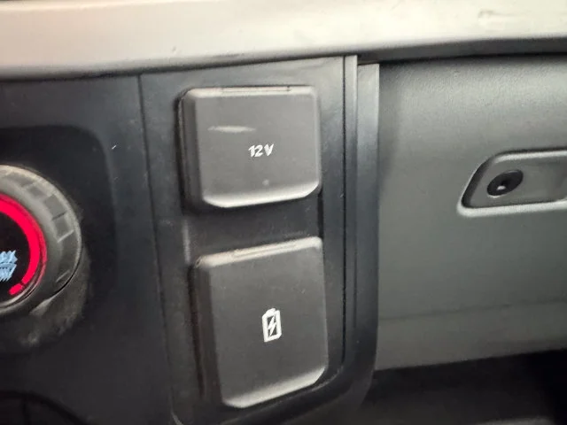 Used 2023 Oxford White Ford XL image 38