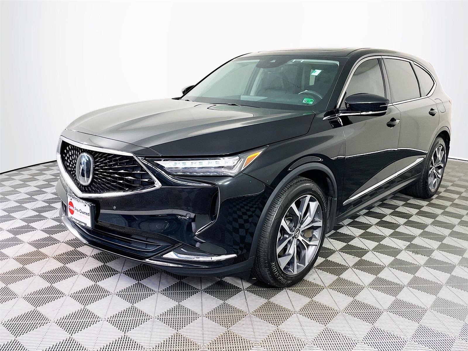 Used 2024 Majestic Black Pearl Acura SH-AWD w/Tech image 3