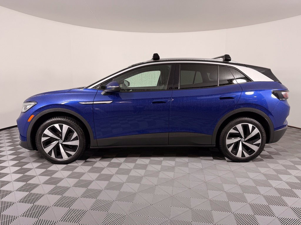 Used 2021 Blue Volkswagen Pro S image 12