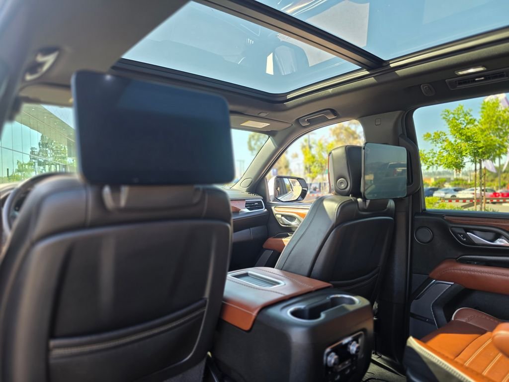 2023 GMC Yukon XL Denali Ultimate - Photo 18