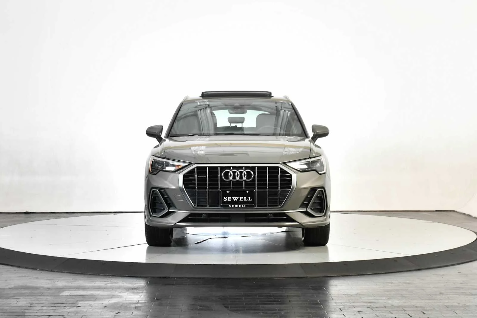 Used 2022 Chronos Gray Metallic Audi S line Premium image 8