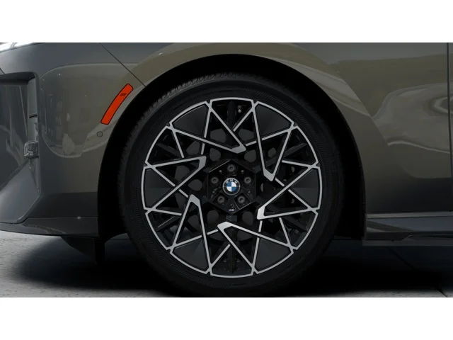 New 2027 BMW Individual Two-Tone Dravit Grey Metallic with Oxide Grey Metallic BMW 60 xDrive image 7