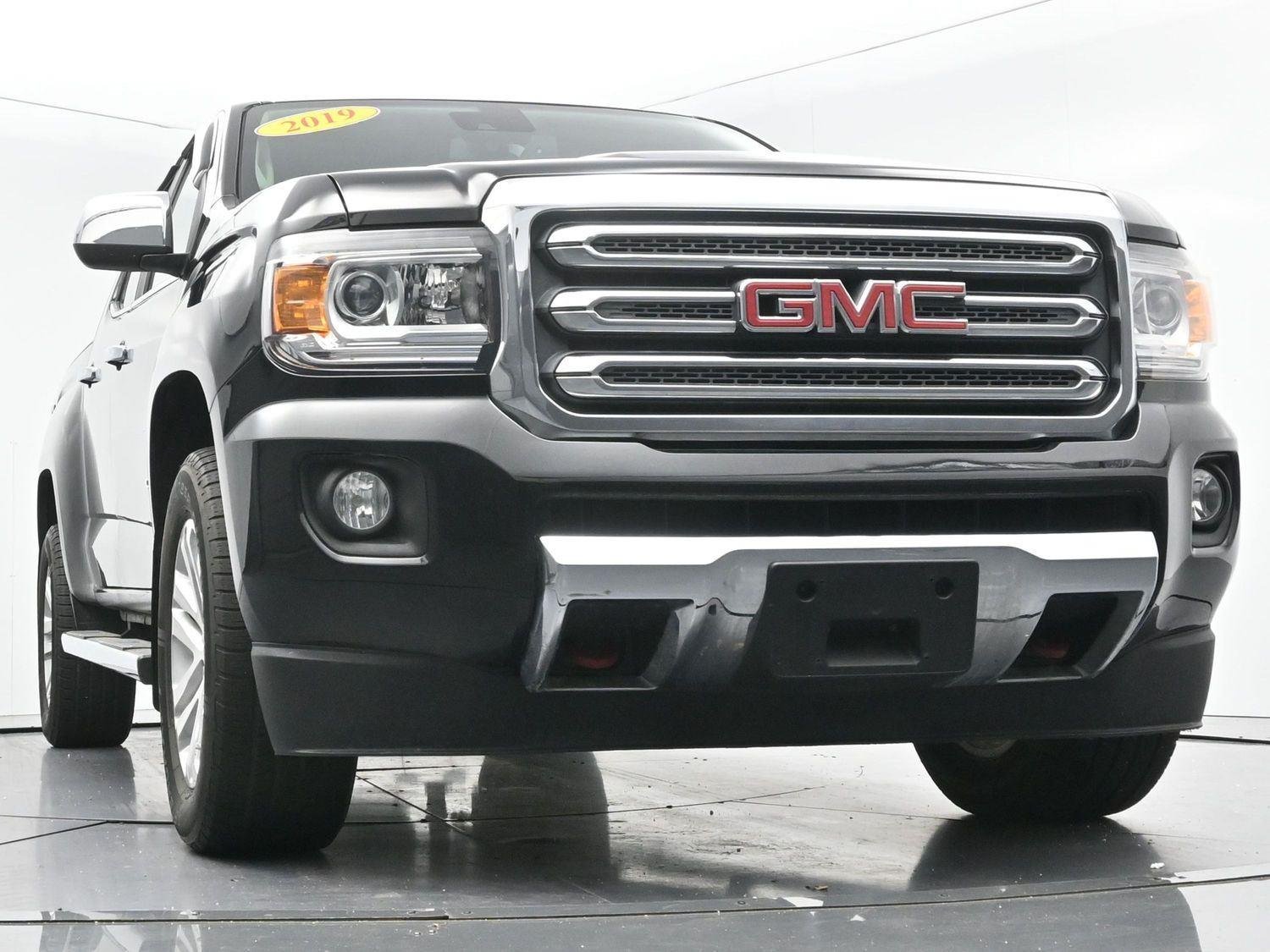 Used 2019 Onyx Black GMC 4WD SLT image 49