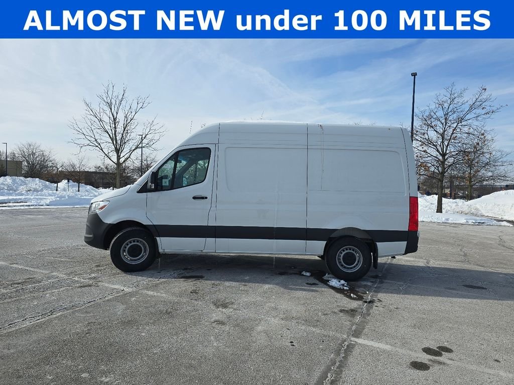 Used 2025 Arctic White Mercedes-Benz Cargo 144 WB image 10