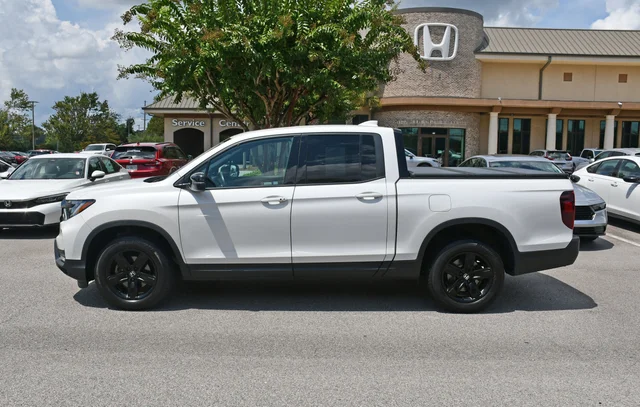 2022 Honda Ridgeline Black Edition