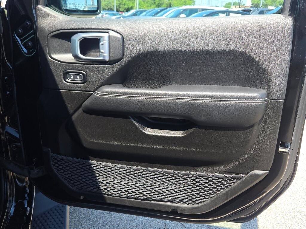 Used 2023 Black Jeep Sahara 4xe image 8