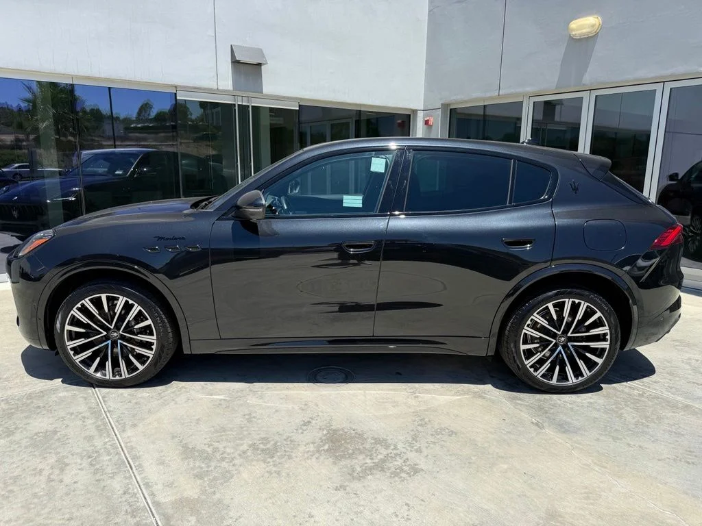 Certified Used 2025 Nero Noctis Black Maserati Modena image 6