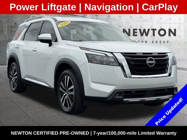 2025 Nissan Pathfinder Platinum