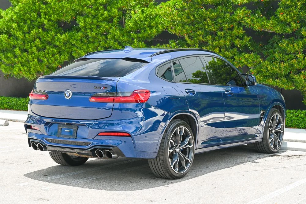 Used 2020 Blue BMW Base image 4