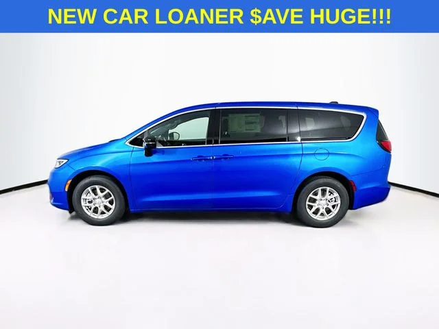 New 2026 Hydro Blue Pearl-Coat Exterior Paint Chrysler  image 4