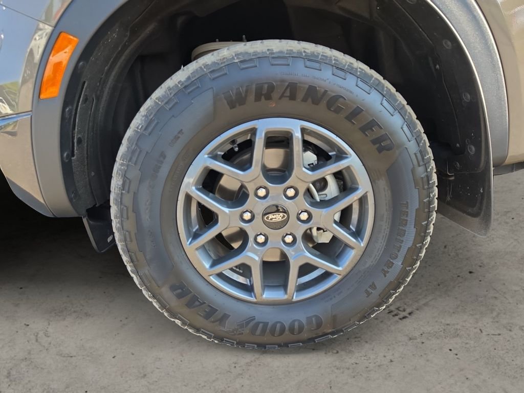Certified Used 2025 Gray Ford XLT image 9