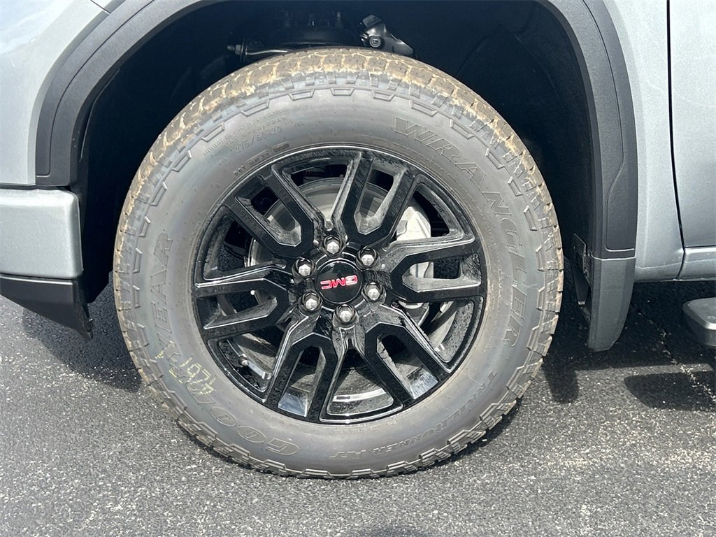 2026 GMC SIERRA - Image 10