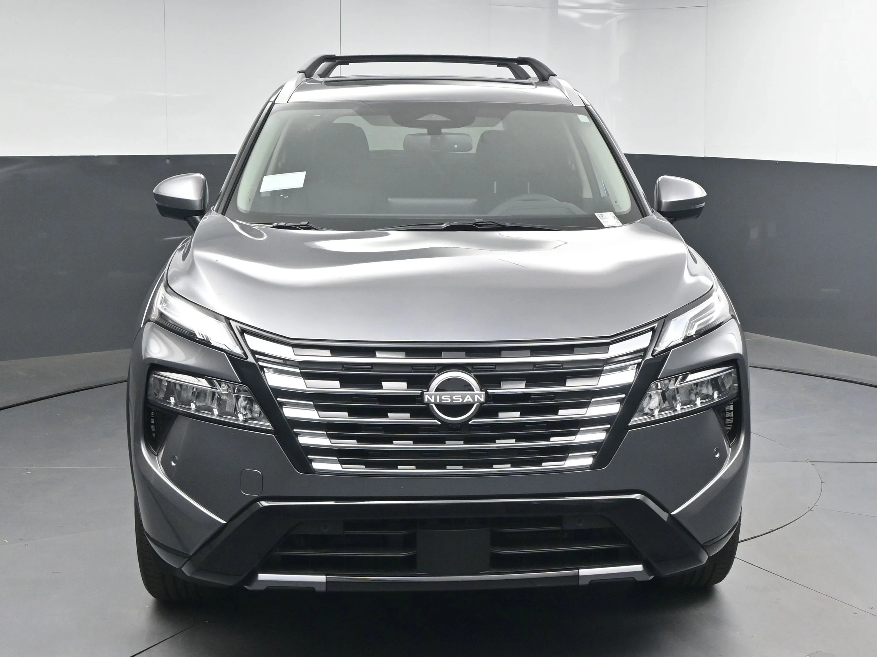 New 2026 Gun Metallic Nissan Platinum image 2