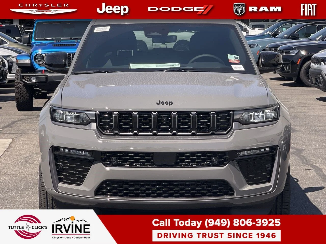 New 2027 Sting-Gray Clear-Coat Paint Jeep Limited Reserve image 8