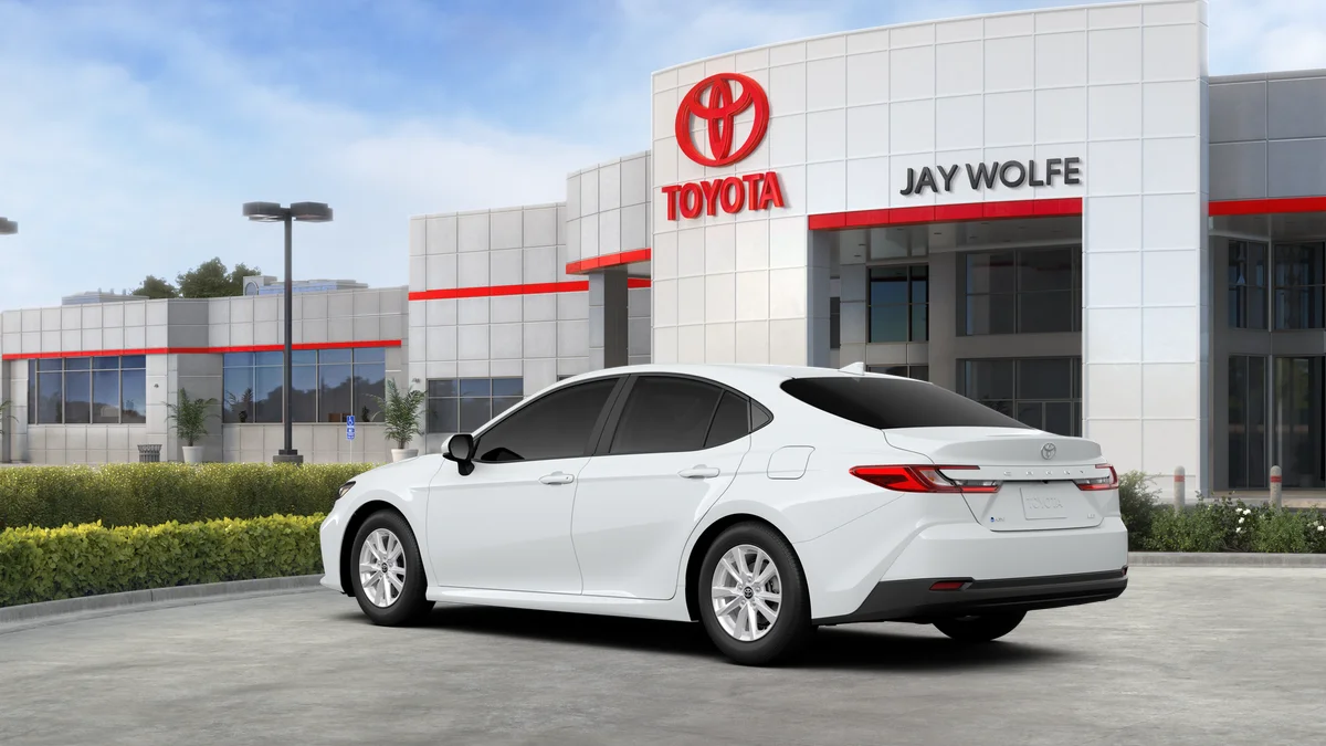 New 2026 Ice Cap Toyota LE image 6