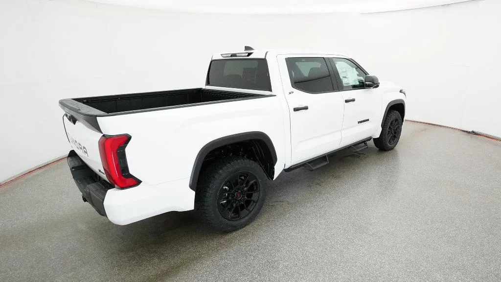New 2026 Ice Cap Toyota SR5 image 18