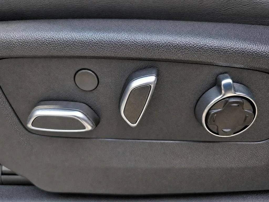 2026 GMC Sierra 2500HD Denali Ultimate - Photo 13