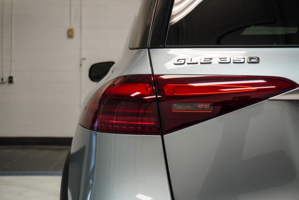 Used 2025 Gray Mercedes-Benz GLE 350 image 38