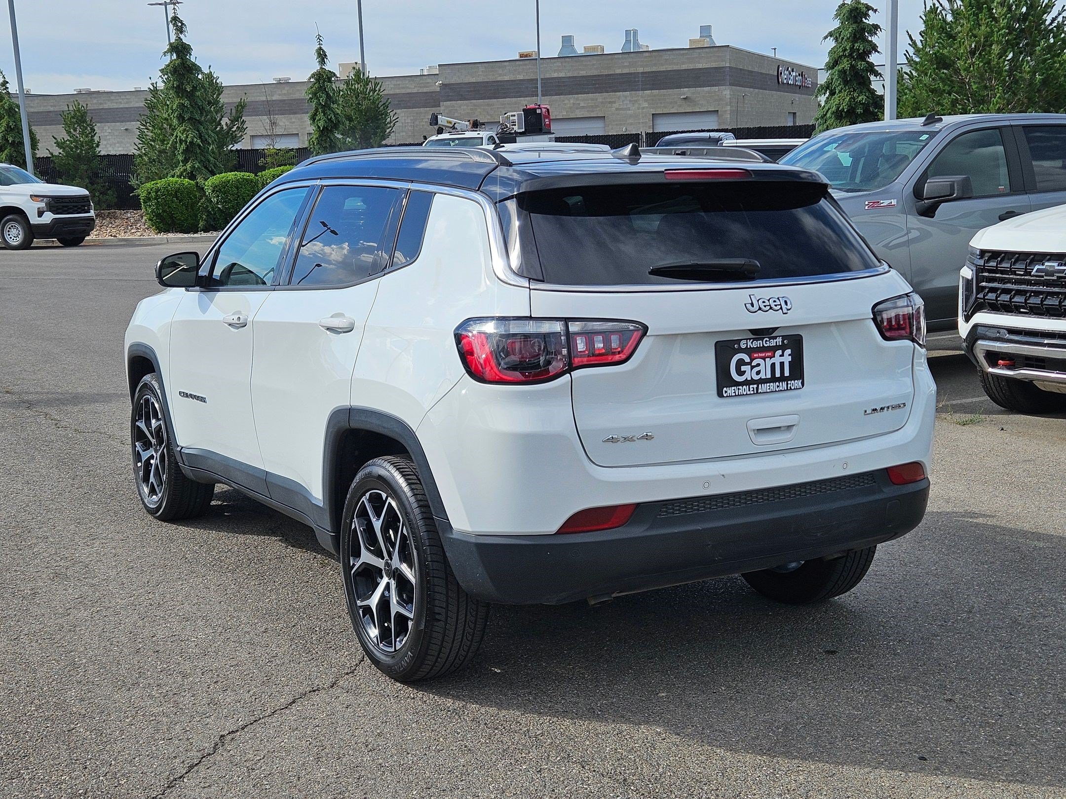 Used 2025 Bright White Clearcoat Jeep Limited image 5