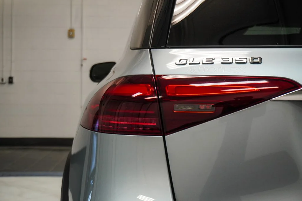 Used 2025 Gray Mercedes-Benz GLE 350 image 38