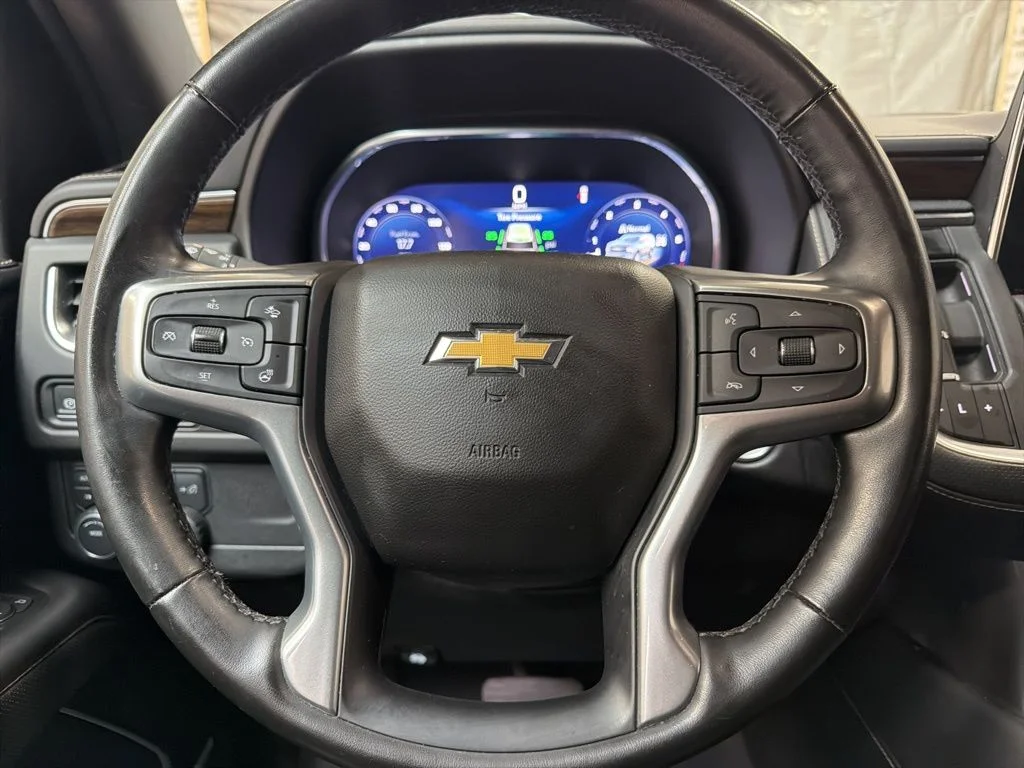 Used 2023 White Chevrolet Premier image 18