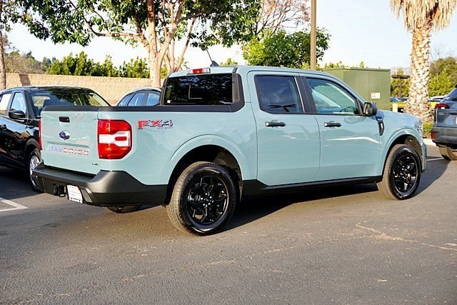 Used 2023 Blue Ford XLT image 8