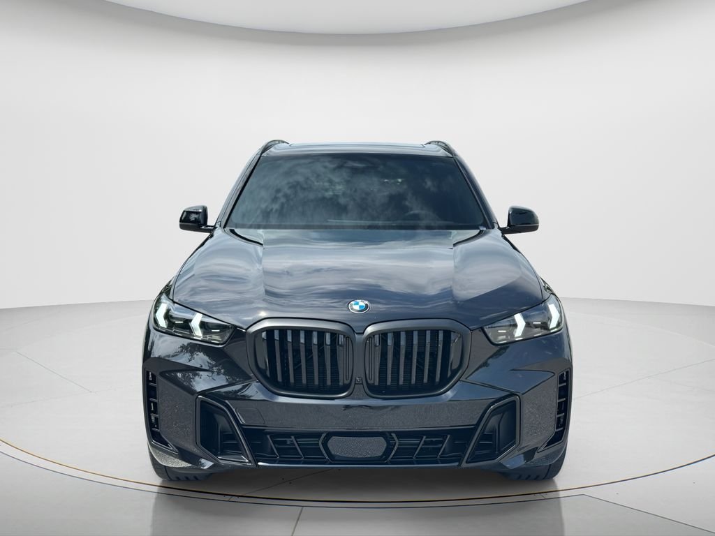 New 2026 Black Sapphire Metallic BMW xDrive40i image 2