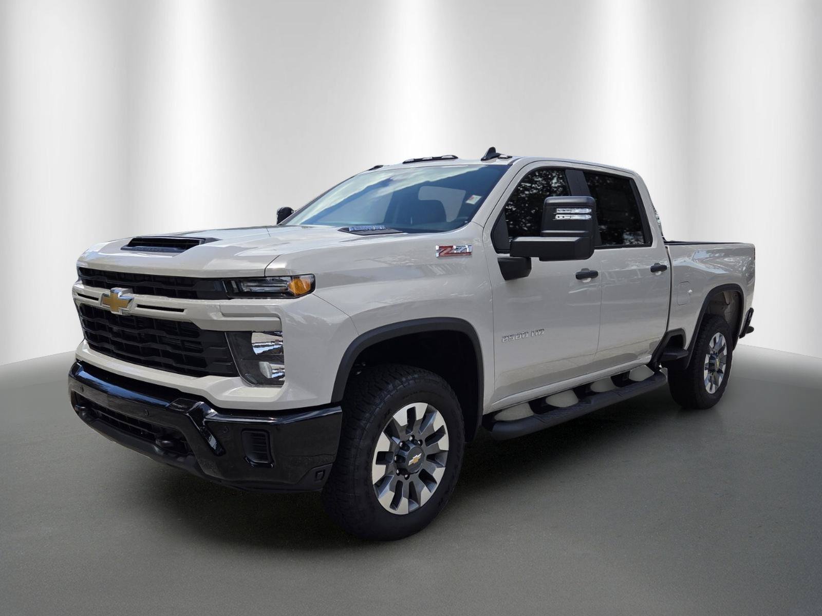 New 2026 White Sands Chevrolet Custom image 2