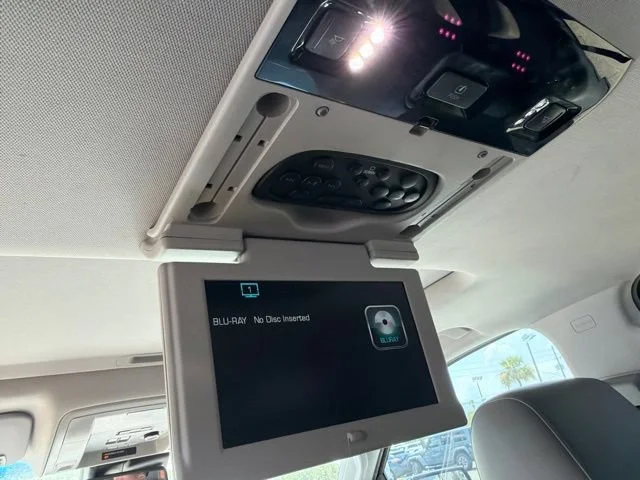 2016 Chevrolet Tahoe LT - Photo 14