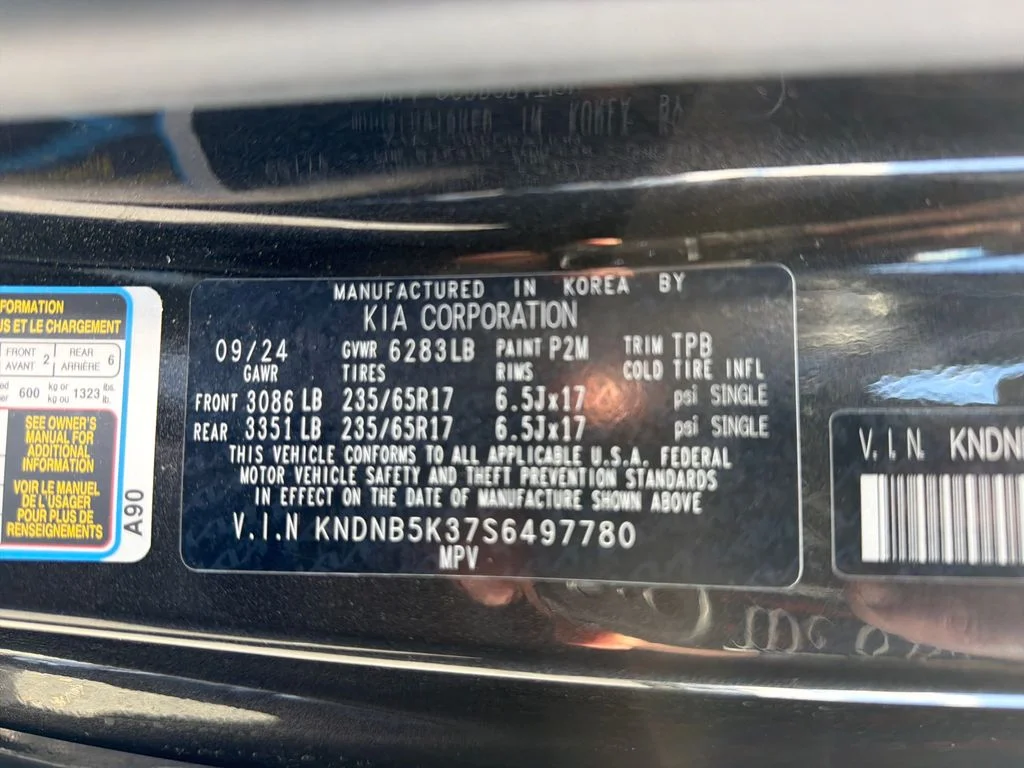 Used 2025 Gray Kia LXS image 29