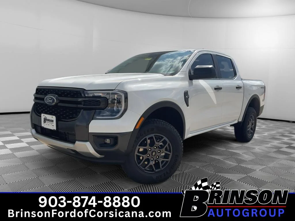 New 2026 Oxford White Ford XLT image 1