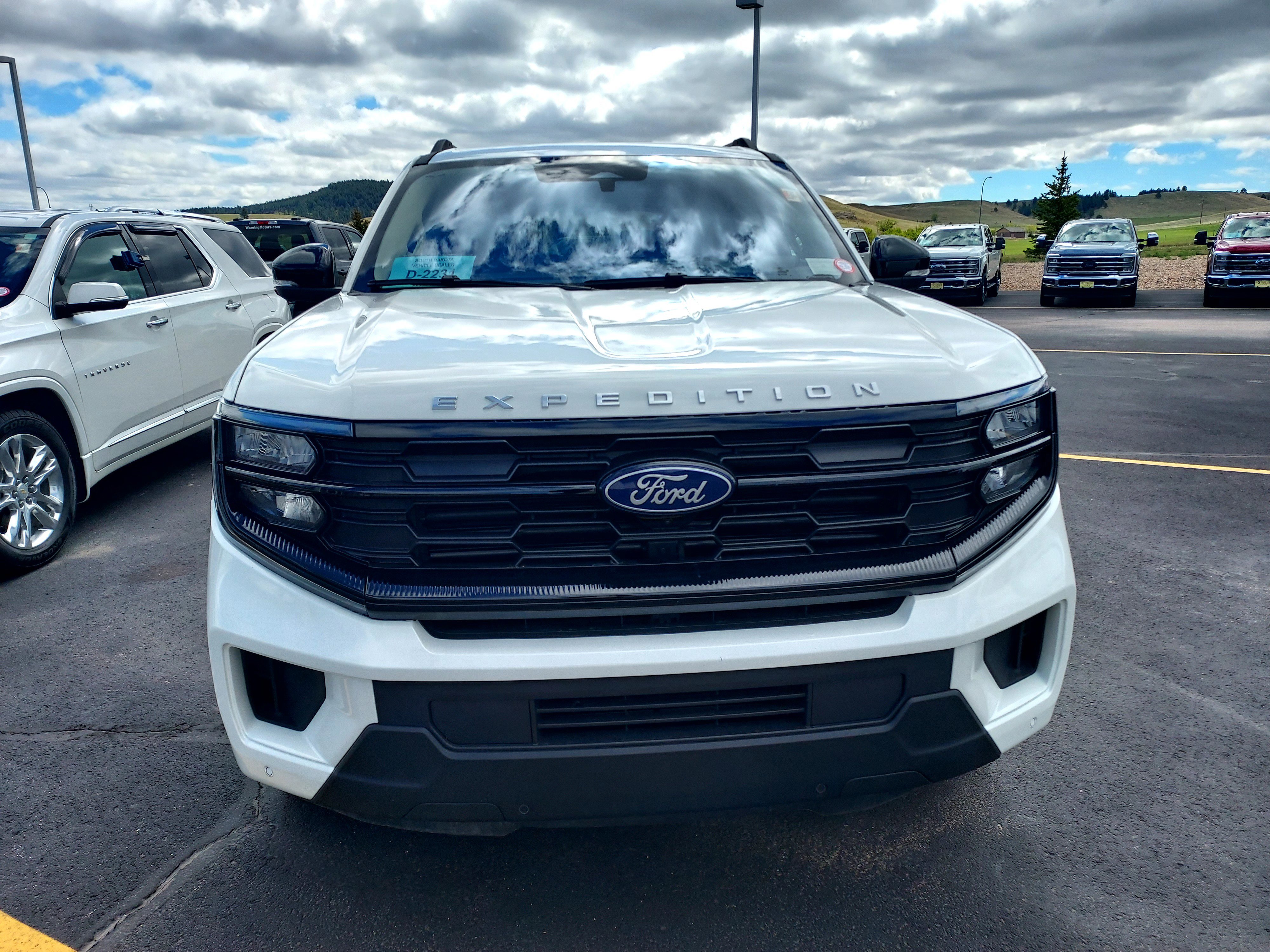 Used 2025 White Ford Active image 12