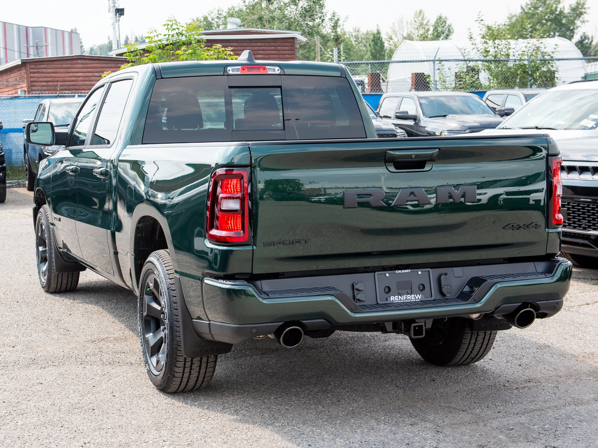 New 2026 Green RAM Sport* Crew Cab 4x4, Panoramic Sunroof, Nav, Heated Seats/Wheel, Alpine Audio image 3