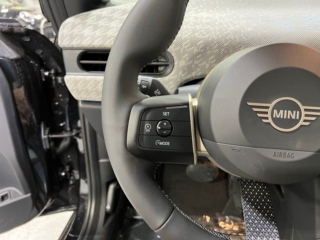 2025 MINI Hardtop 2 Door S - Photo 14