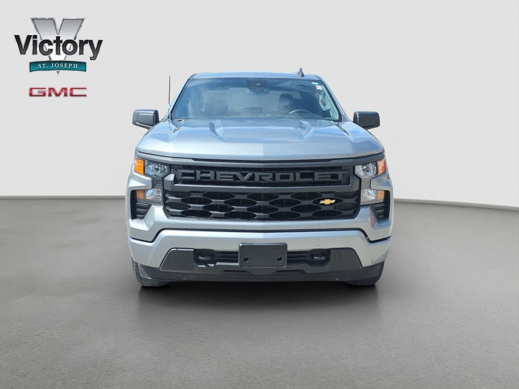 Used 2025 Chevrolet Silverado 1500 Custom with VIN 1GCPKBEK3SZ195640 for sale in Kansas City