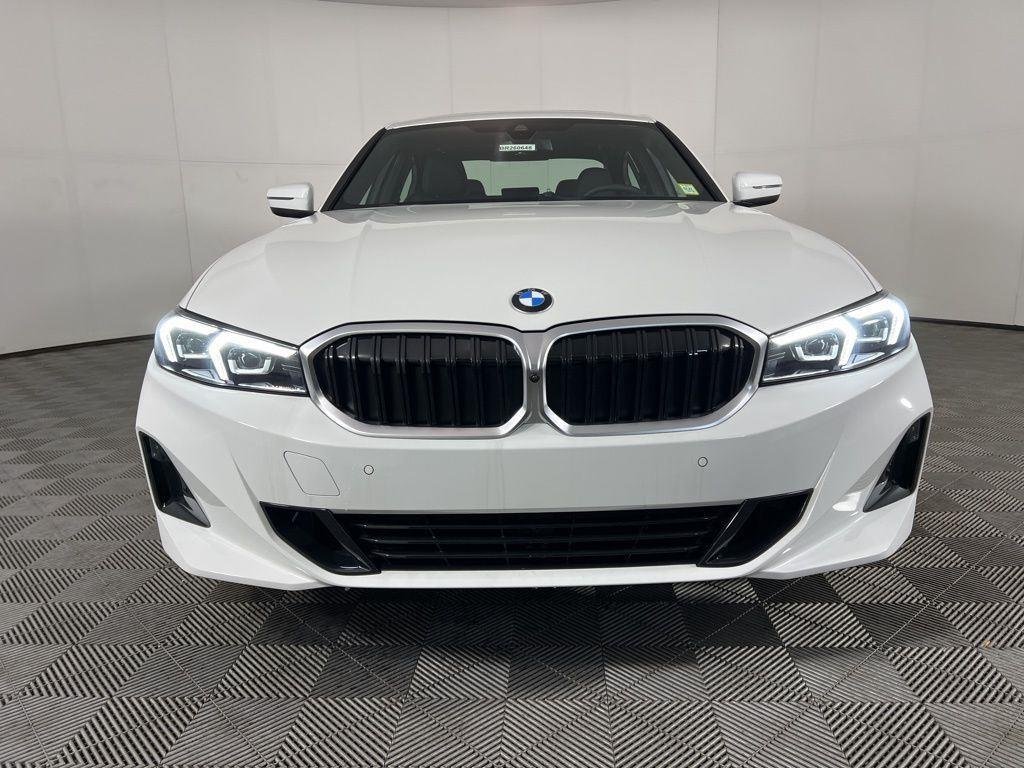 New 2026 Alpine White BMW 330i xDrive image 5