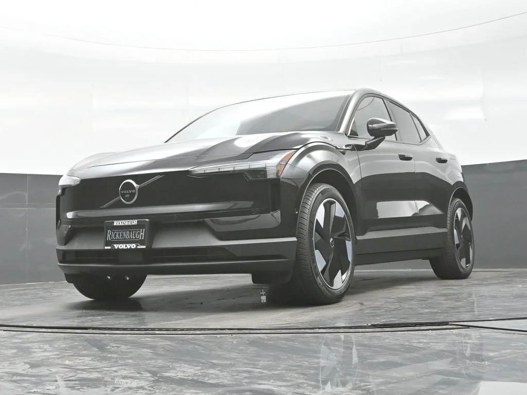 New 2026 Black Volvo Twin Motor Performance Ultra image 19