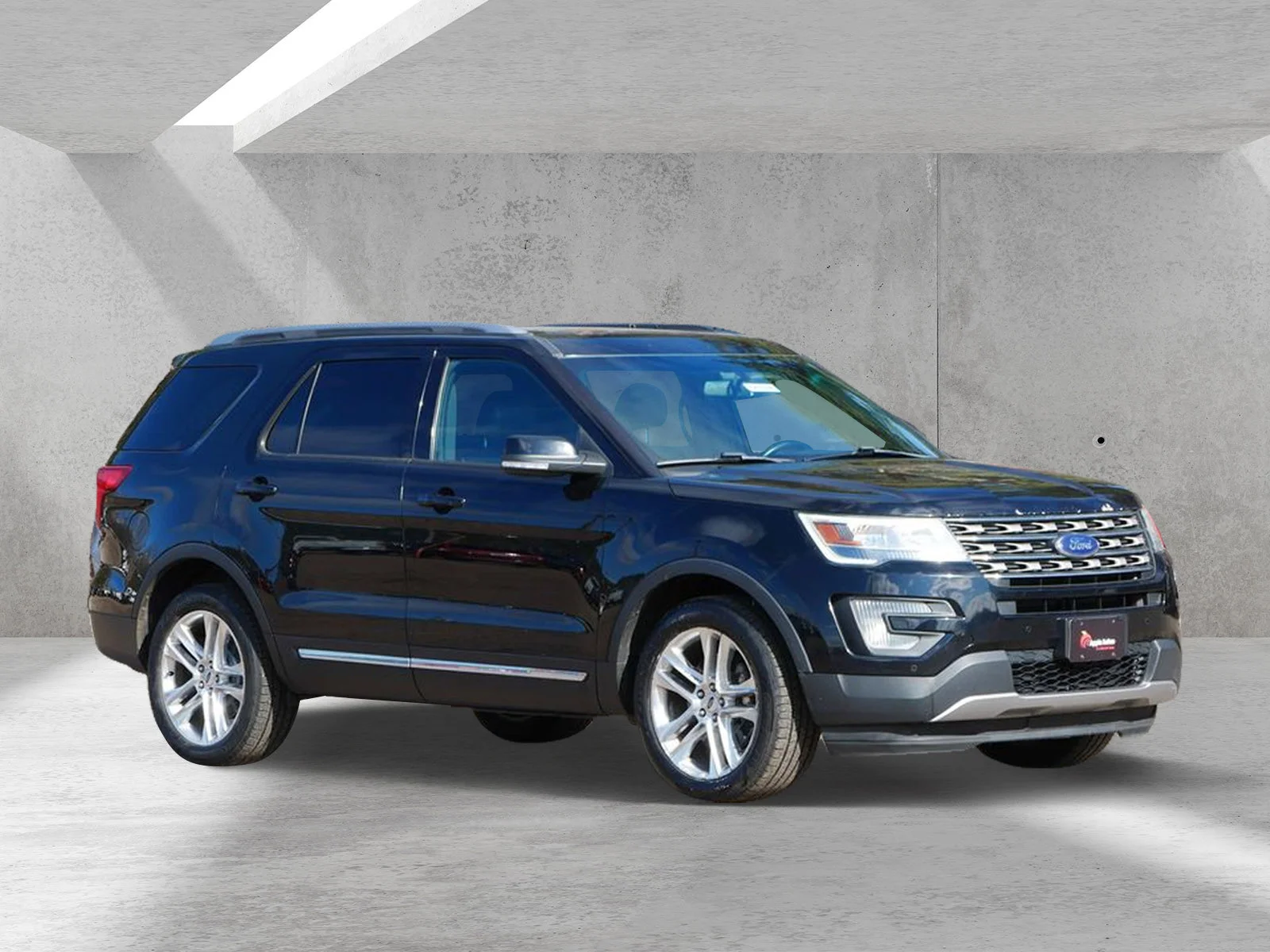 2016 Ford Explorer XLT 4WD's photo