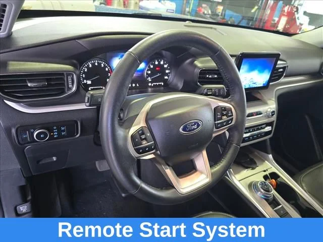 Used 2023 Black Ford XLT image 17