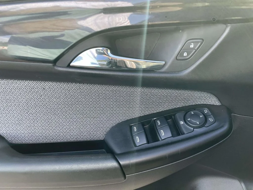Used 2024 Mosaic Black Metallic Chevrolet LT image 18