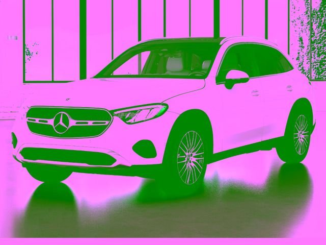 New 2026 Polar White Mercedes-Benz GLC 300 image 1