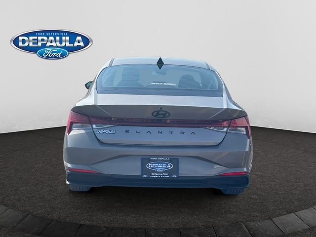 Used 2023 Fluid Metal Hyundai Blue image 5