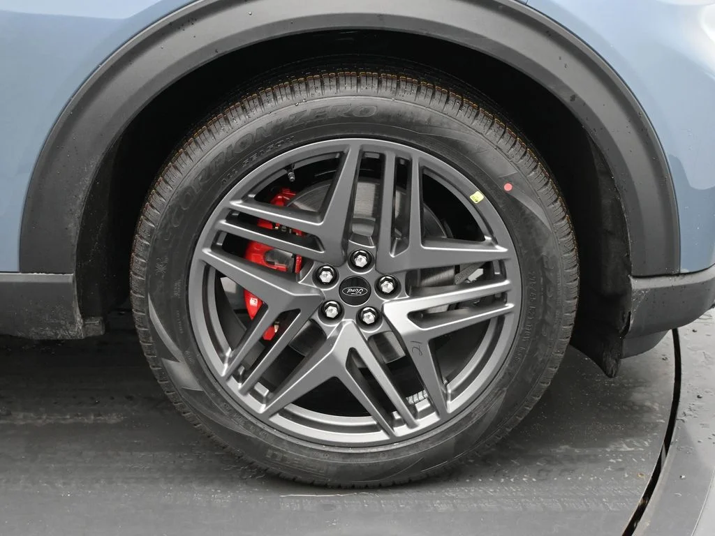 New 2026 Vapor Blue Metallic Ford ST-Line image 23