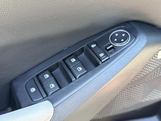Used 2021 Gray Kia SX image 27