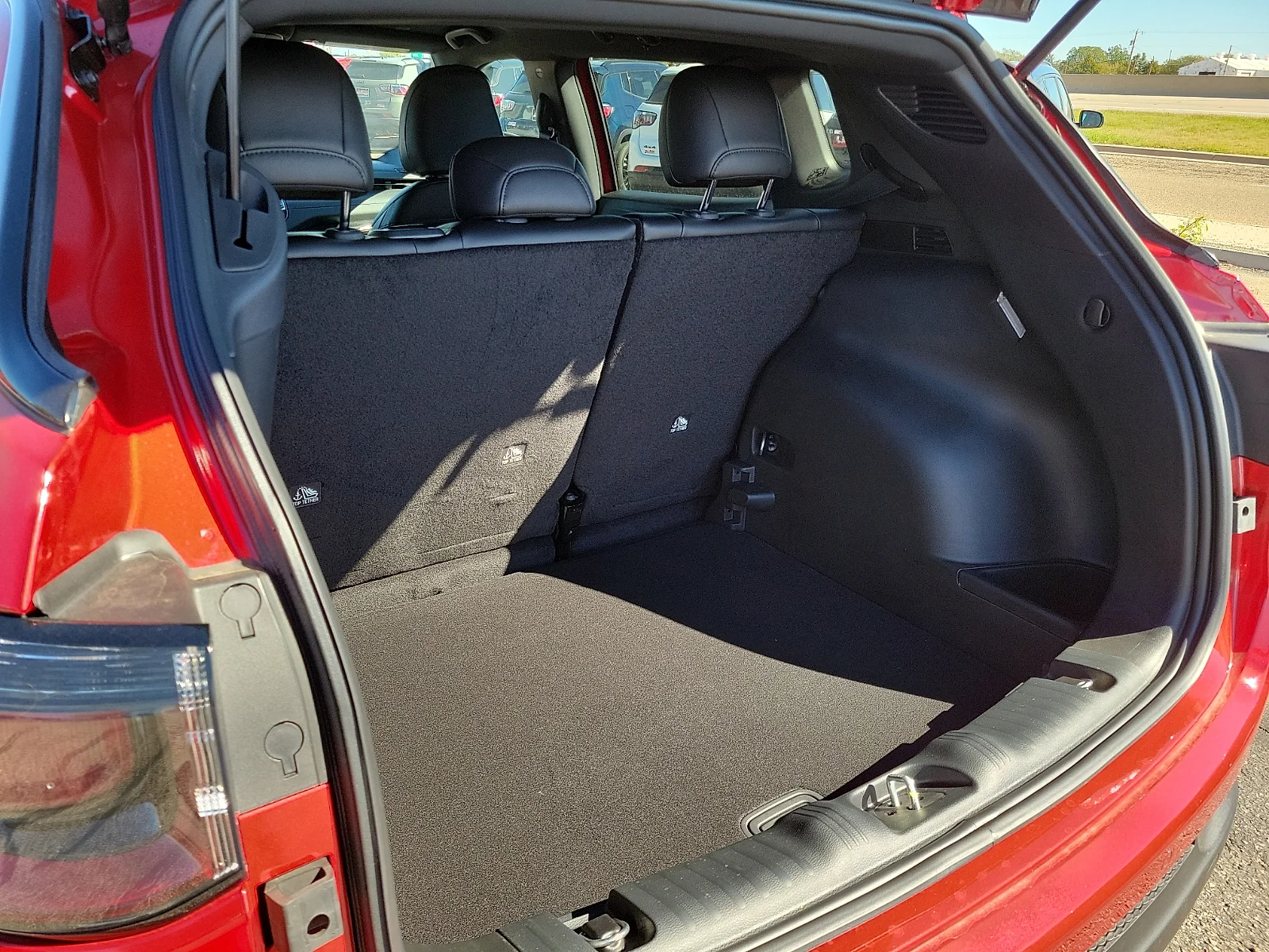 New 2027 Red Hot Pearlcoat Jeep LIMITED ALTITUDE 4X4 image 8