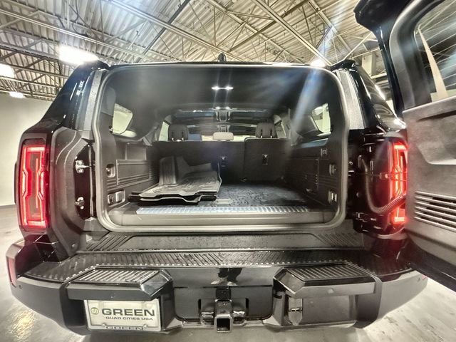 New 2026 Void Black GMC 2X image 19