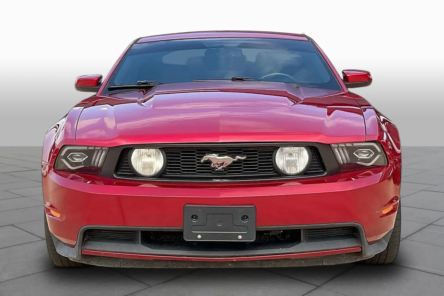 Used 2011 Red Candy Metallic Tinted Clearcoat Ford GT Premium image 2